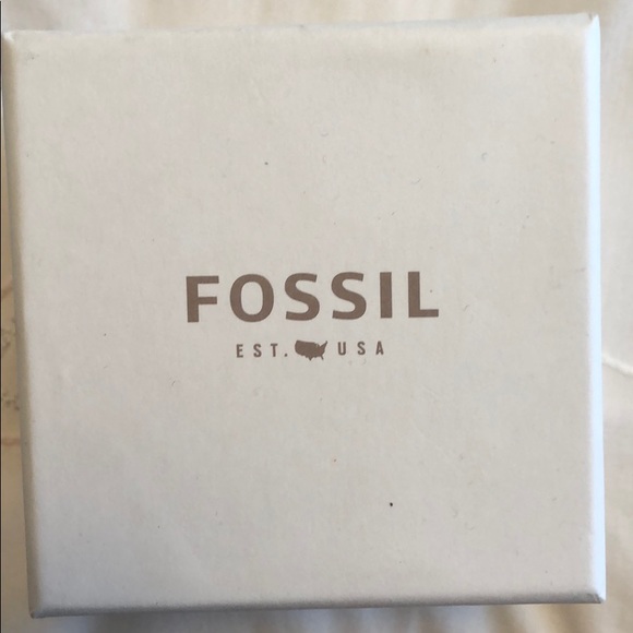 Fossil watch! Brand new, unused!!! - Picture 1 of 4